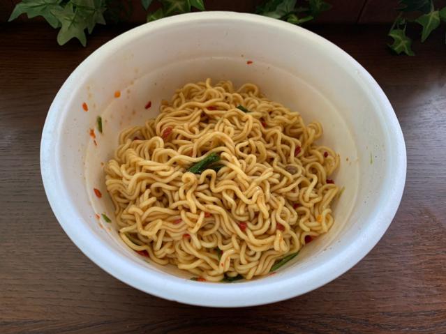 KALDI汁なし台湾ラーメン
