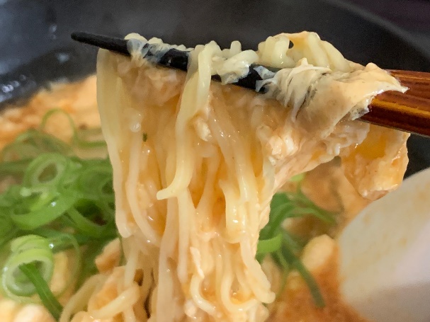 明星 中華三昧 酸辣湯麺